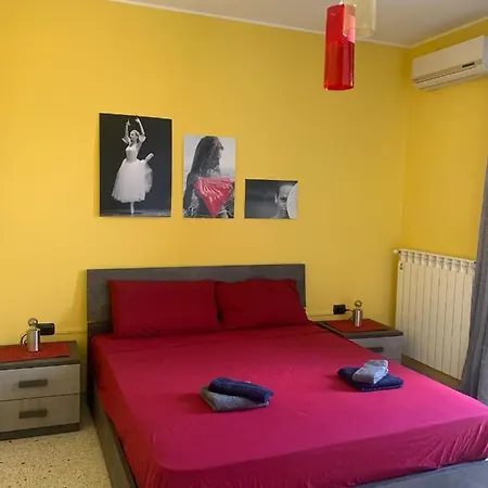 Casa Ilaria Tatil Evi Torre Lapillo